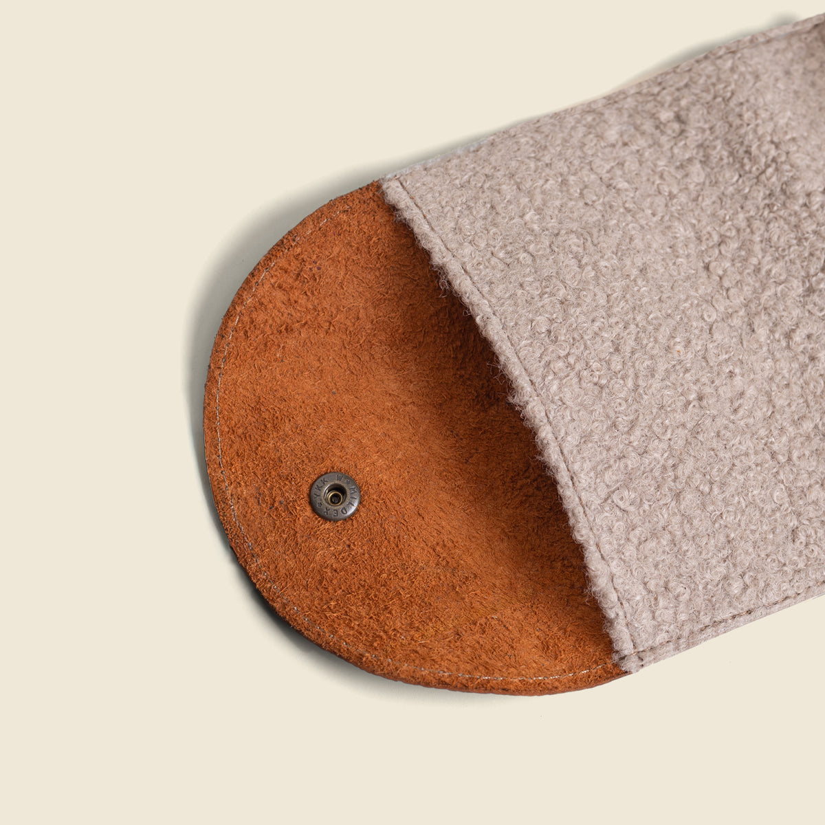 Apex Pebbled Leather Boot Cleaner