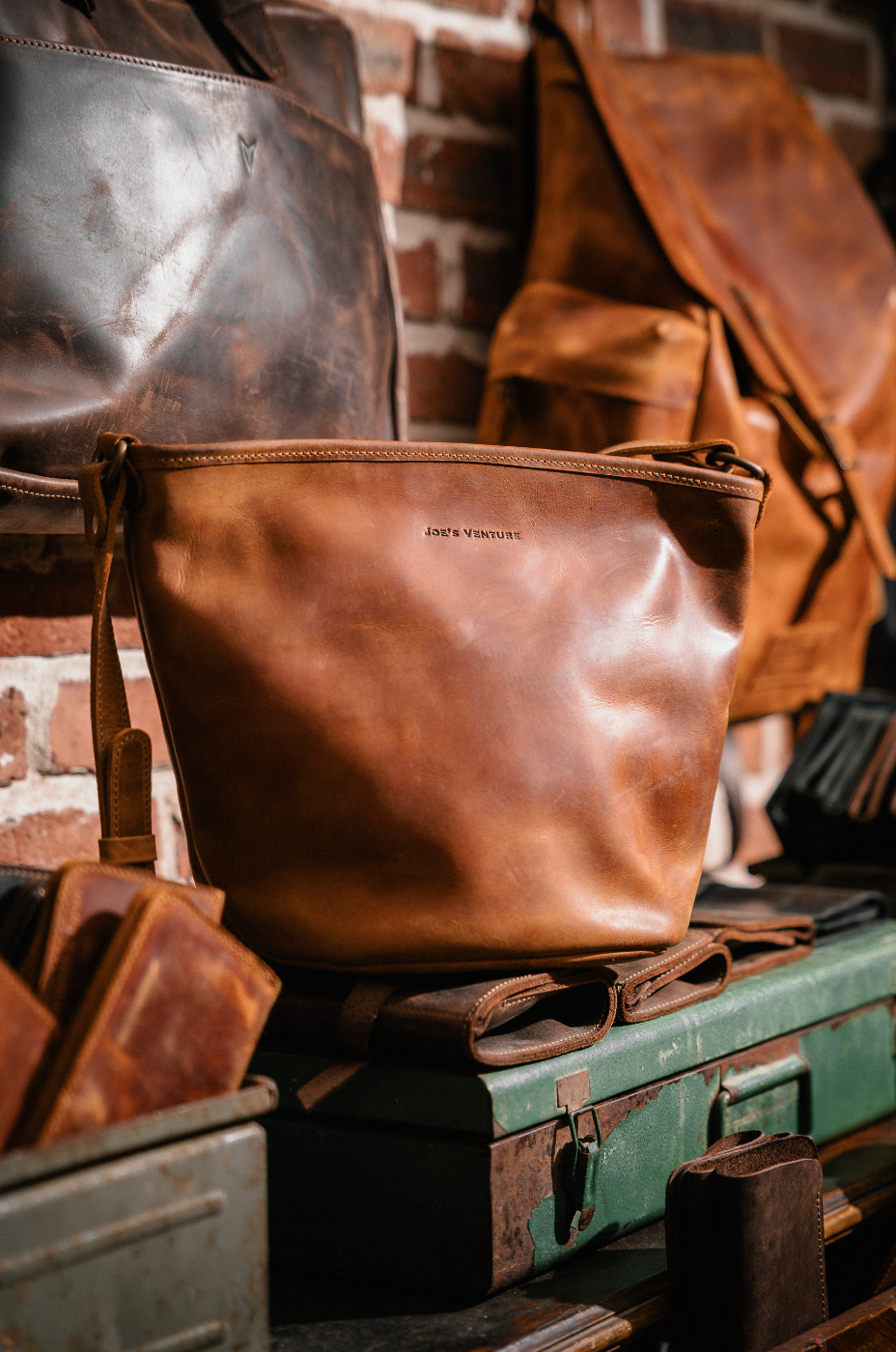 The "Porto" handcrafted leather bag