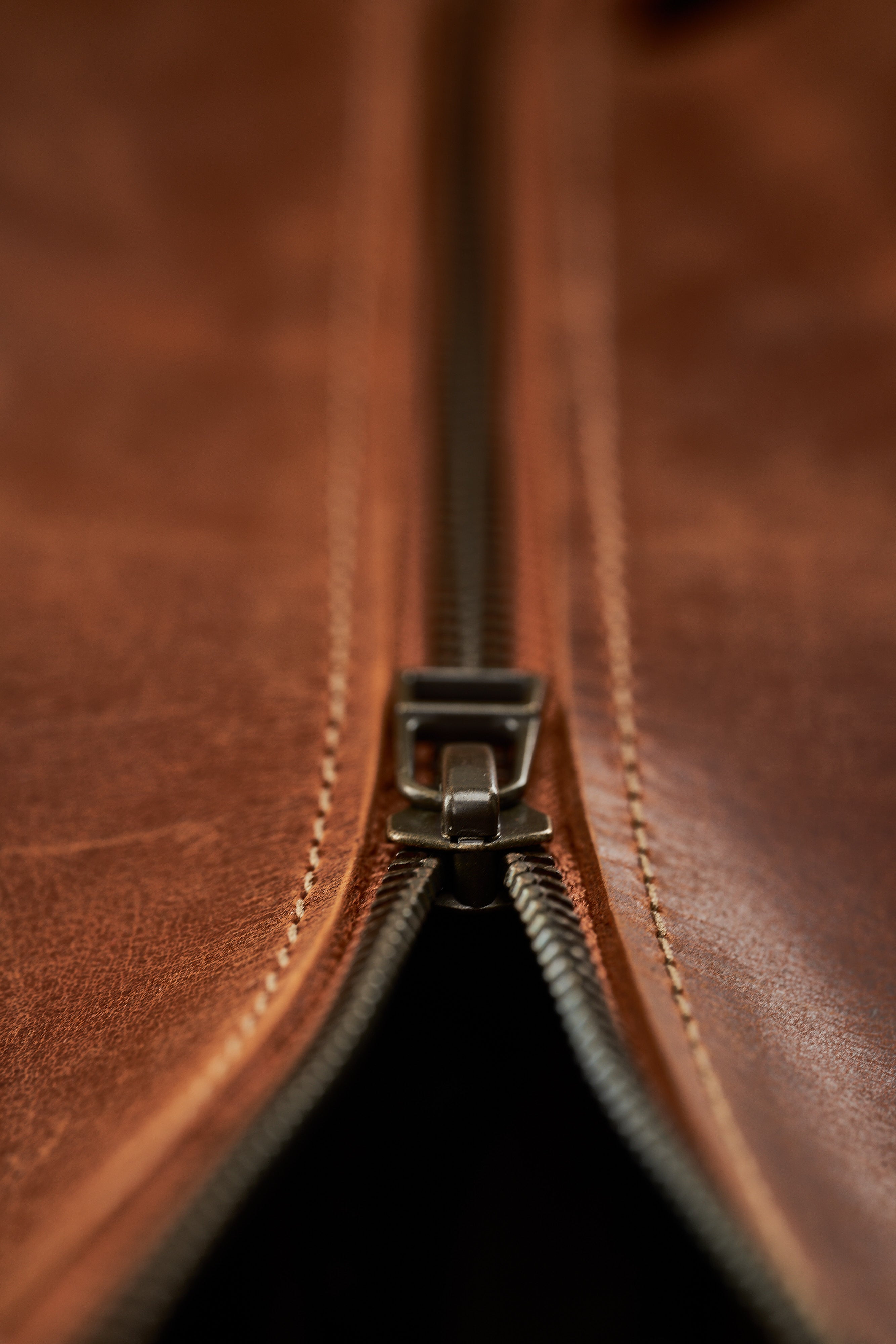 The "Giza" Leather Handcrafted Tote Bag