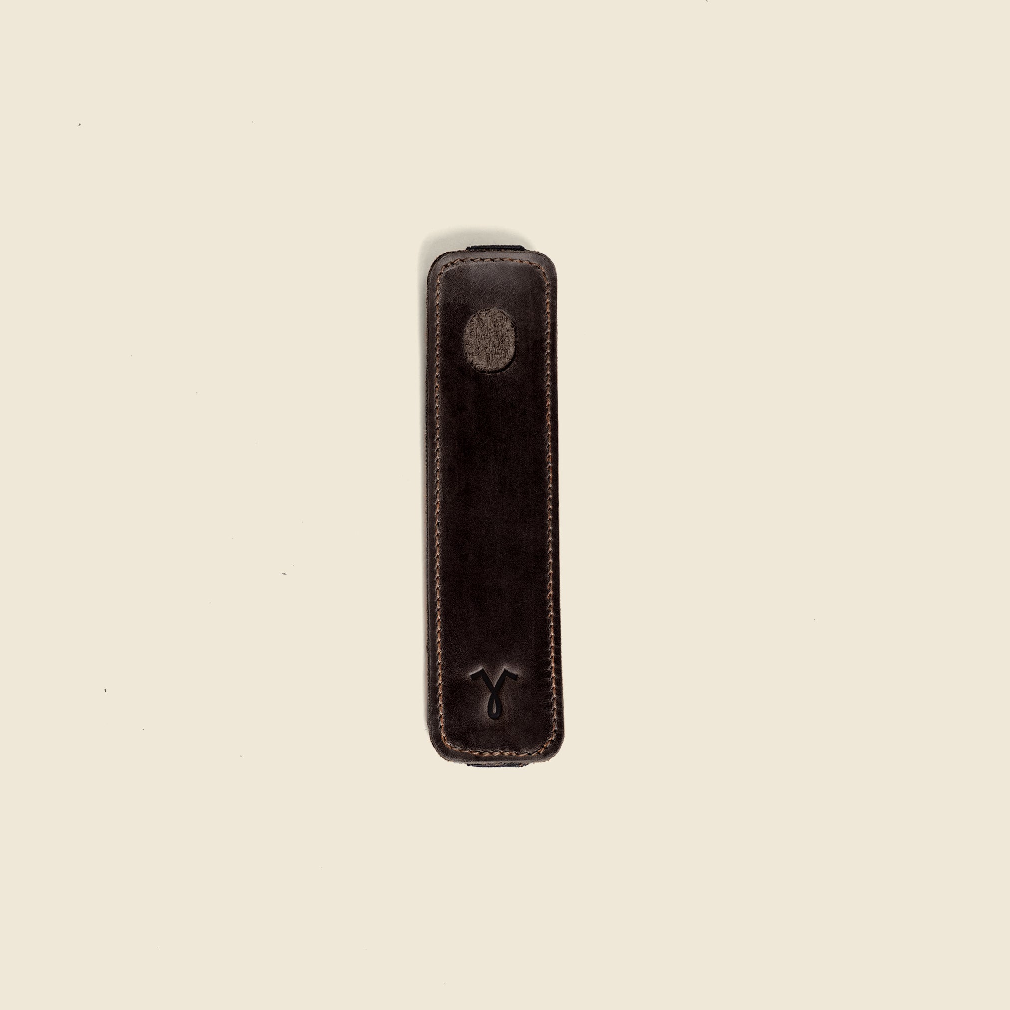 Full-Grain A5 Pen Sleeve with Elastic Band