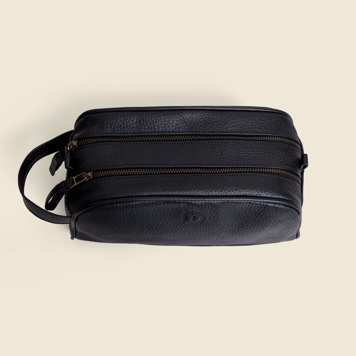 Apex Pebbled Toiletry Bag