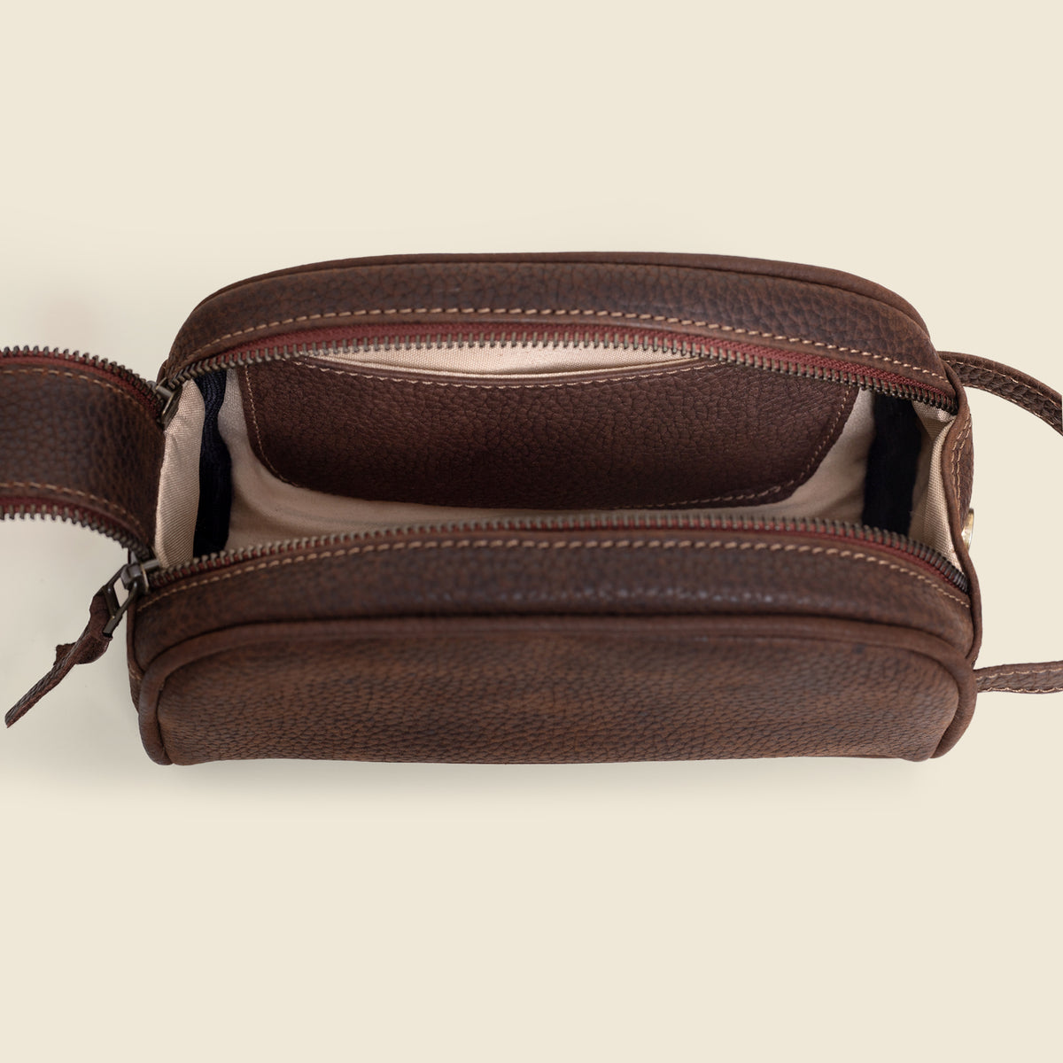 Apex Pebbled Toiletry Bag