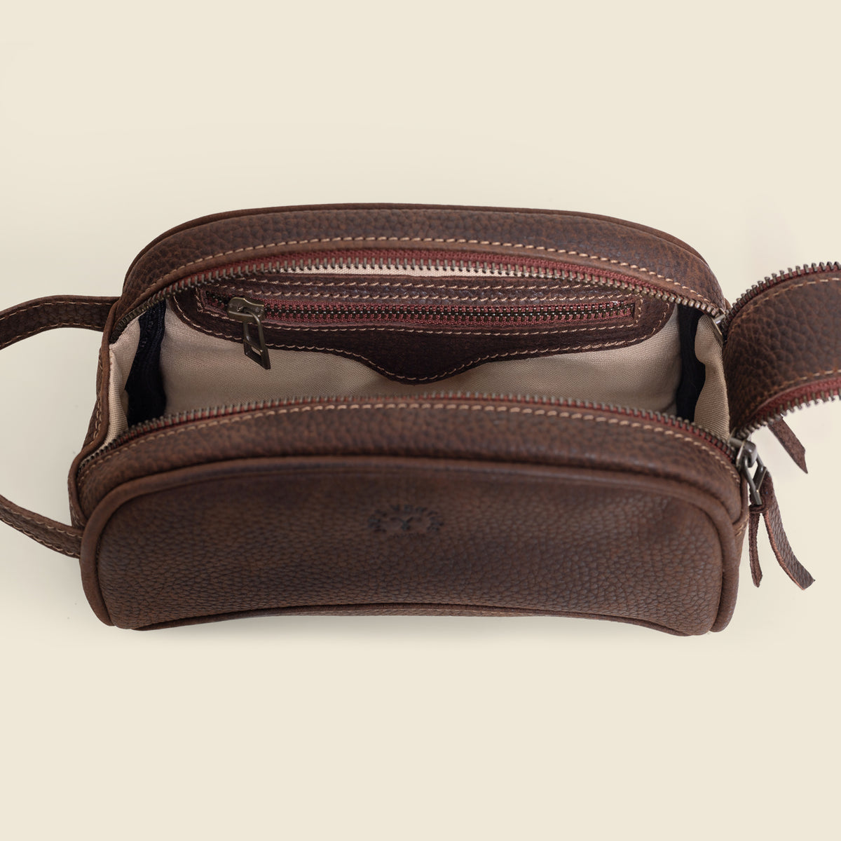 Apex Pebbled Toiletry Bag